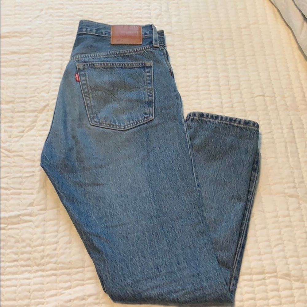 levi’s 501 mom jean